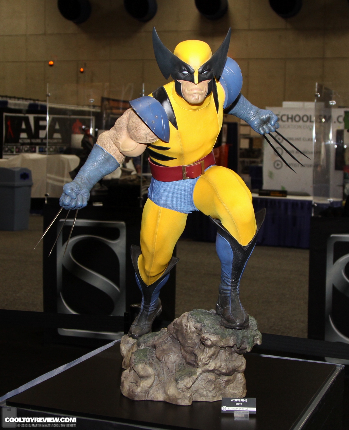 SDCC_2013_Sideshow_Collectibles_Saturday-001.jpg