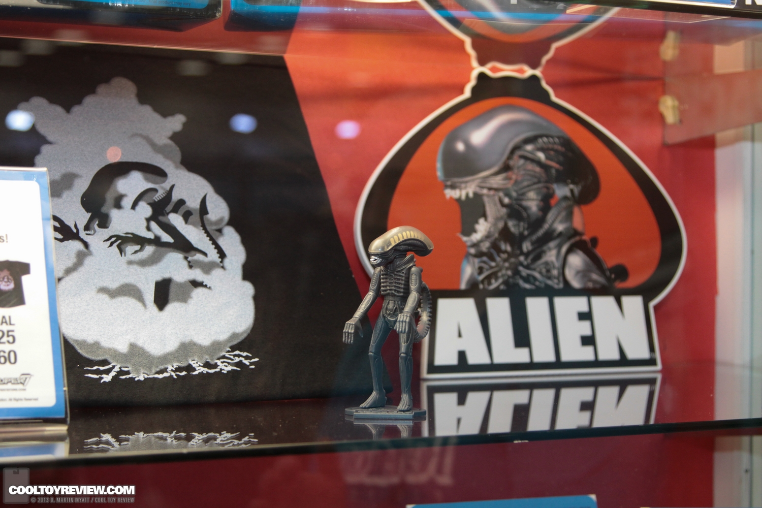 SDCC_2013_Super7_ReAction_Figures_Alien_Thursday-009.jpg