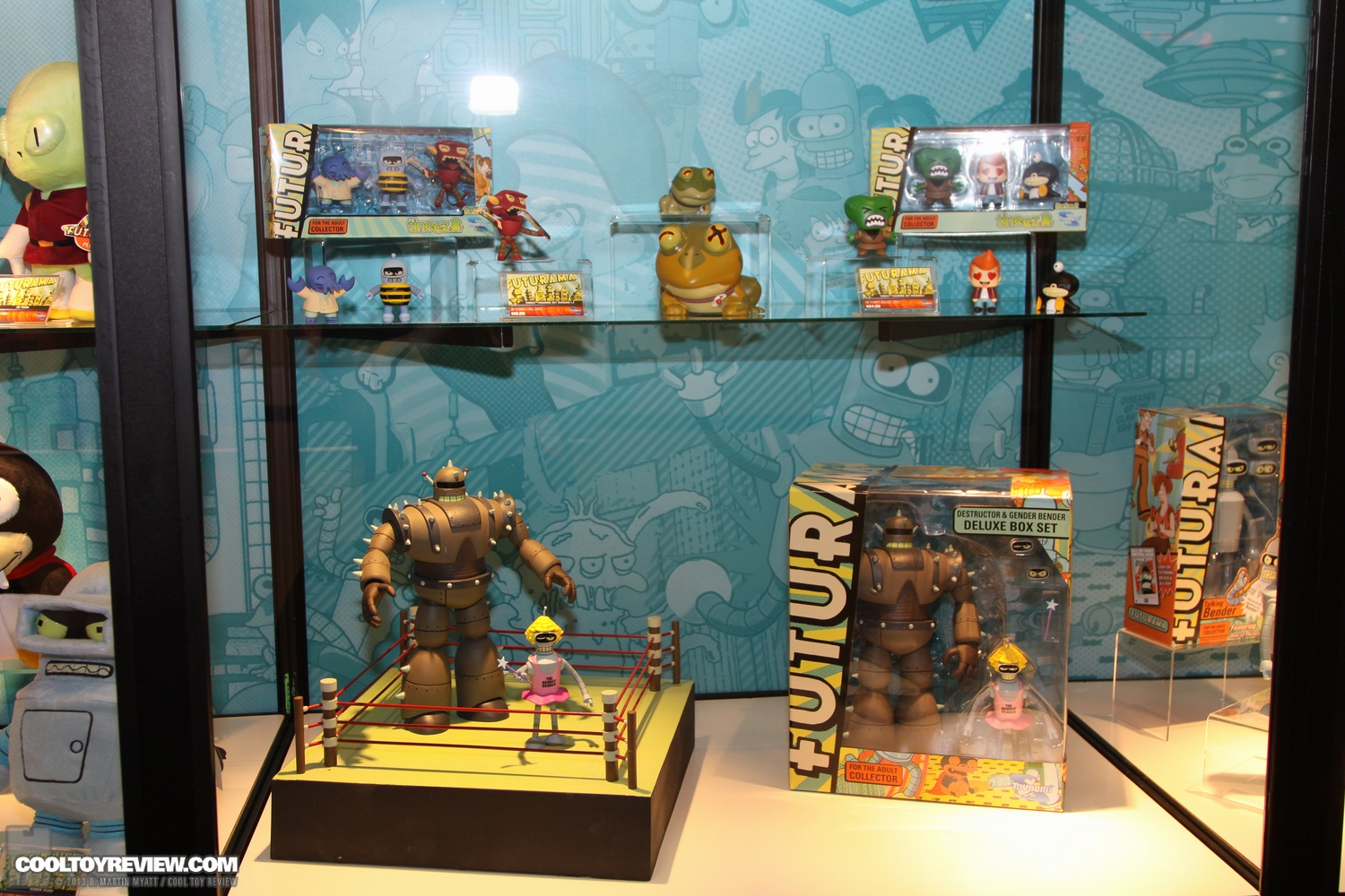 SDCC_2013_Toynami_Saturday-042.jpg