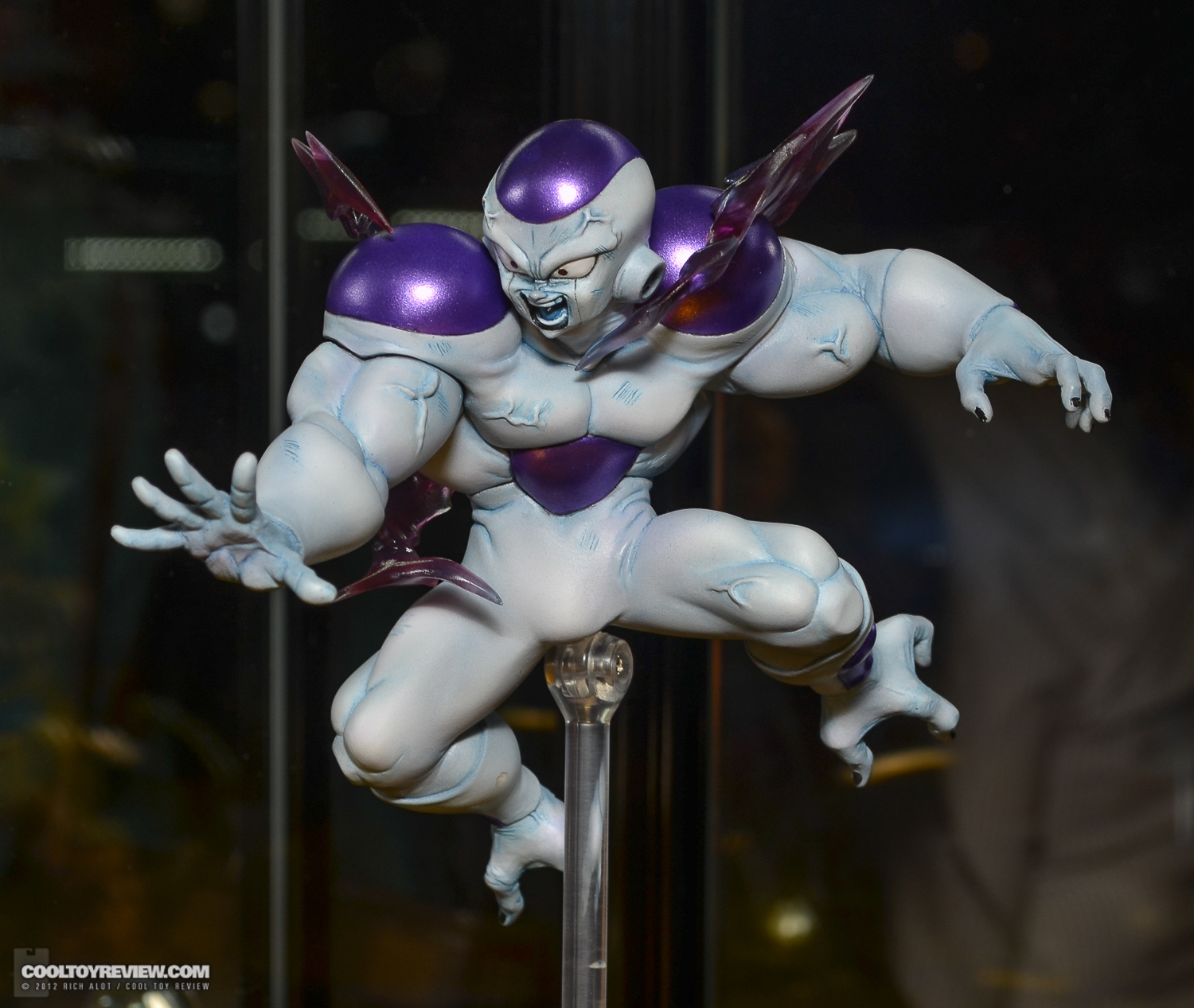 2013_International_Toy_Fair_Bluefin_2-06.jpg