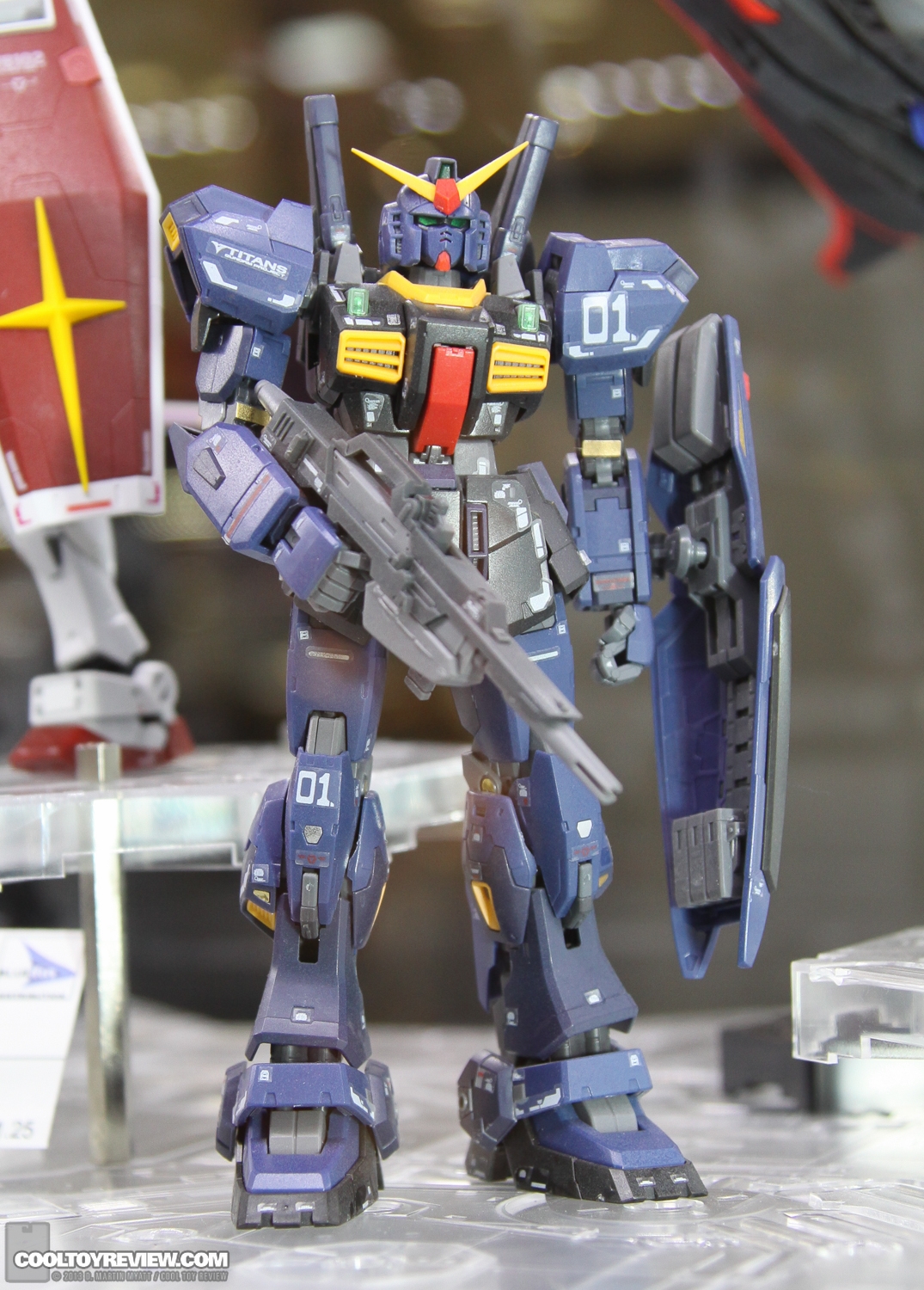 2013_International_Toy_Fair_Bluefin_Distribution-10.jpg