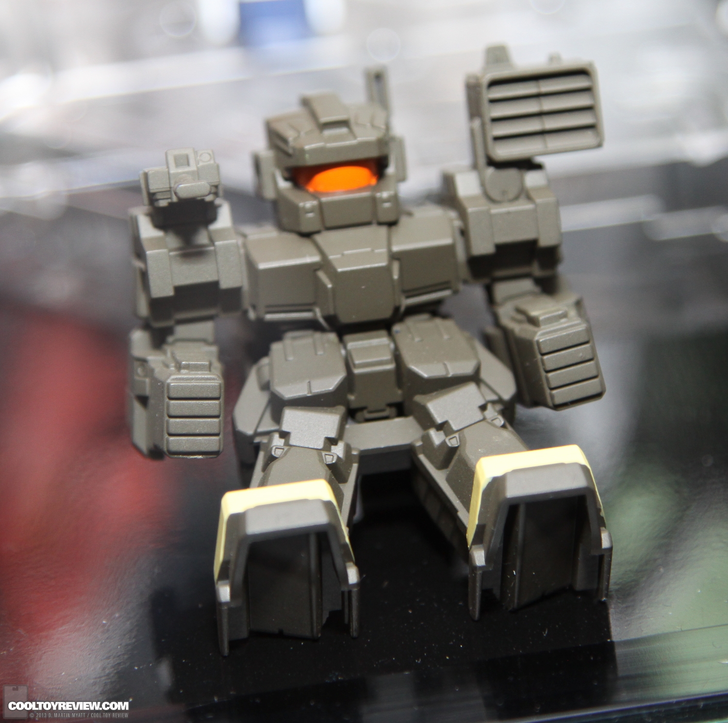2013_International_Toy_Fair_Bluefin_Distribution-59.jpg