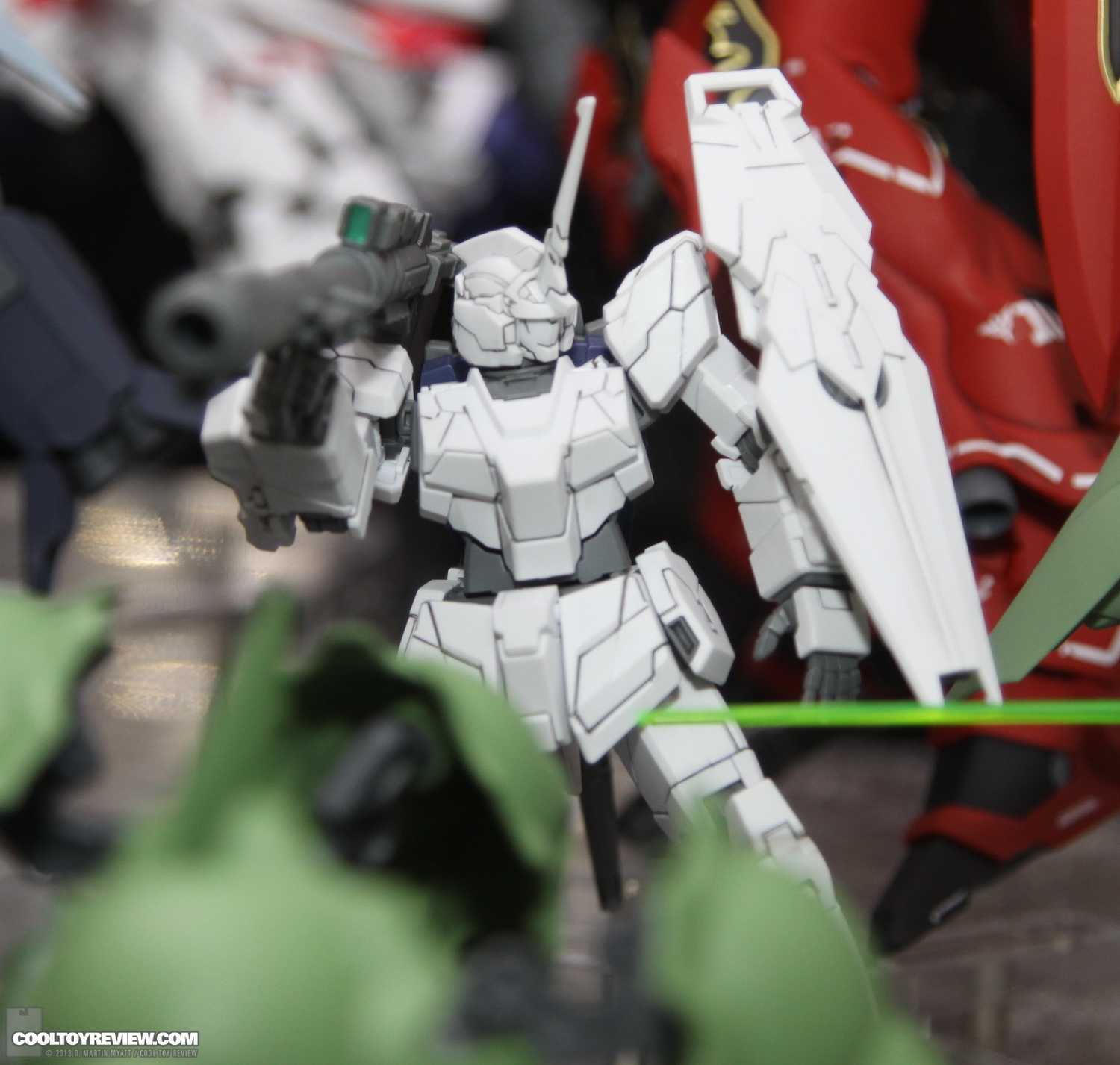 2013_International_Toy_Fair_Bluefin_Distribution-60.jpg