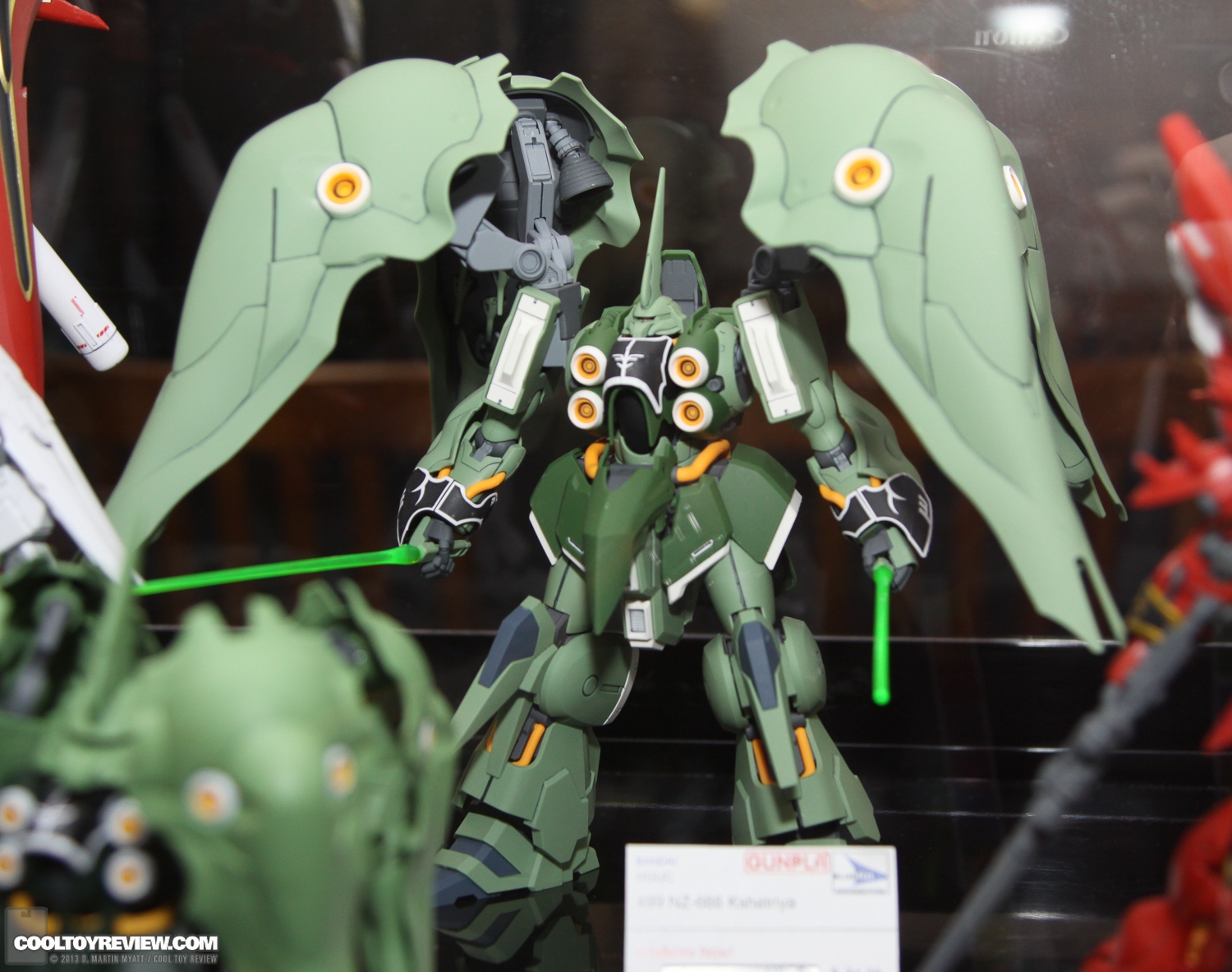 2013_International_Toy_Fair_Bluefin_Distribution-62.jpg