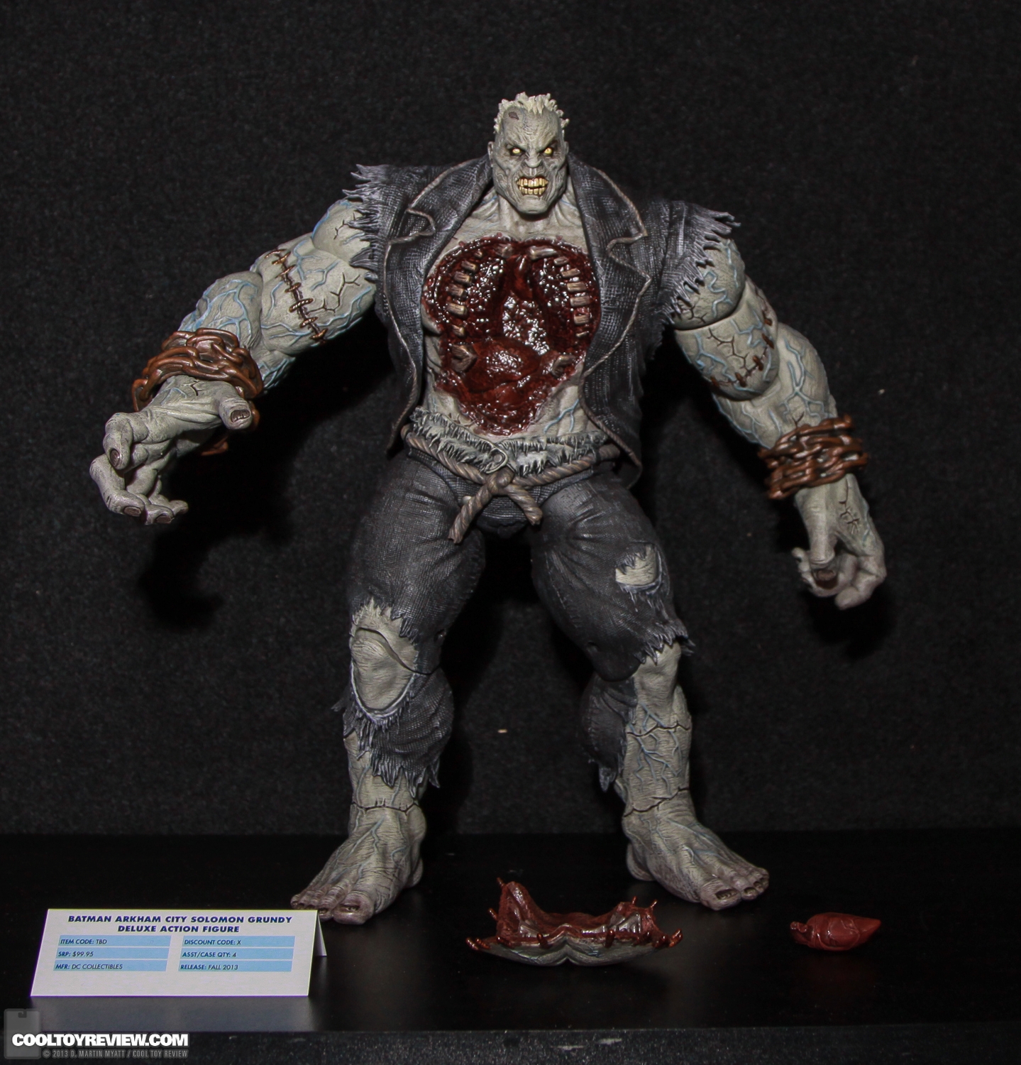 2013_International_Toy_Fair_DC_Collectibles-08.jpg