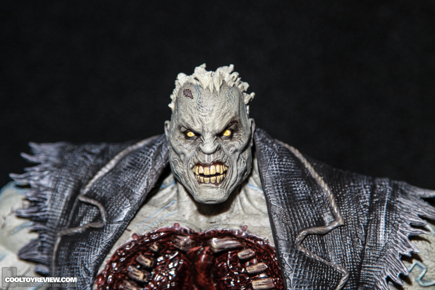 2013_International_Toy_Fair_DC_Collectibles-09.jpg