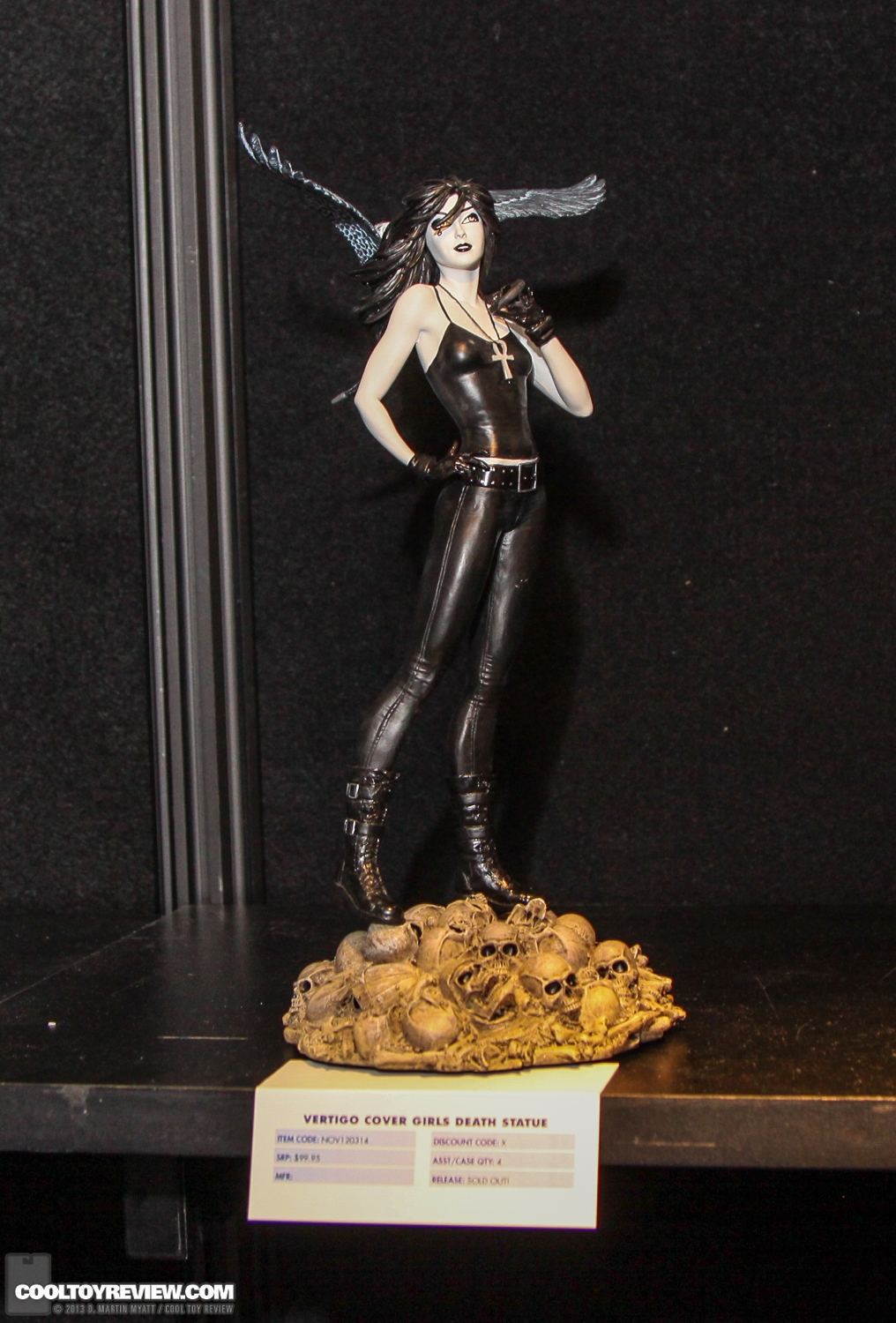 2013_International_Toy_Fair_DC_Collectibles-40.jpg