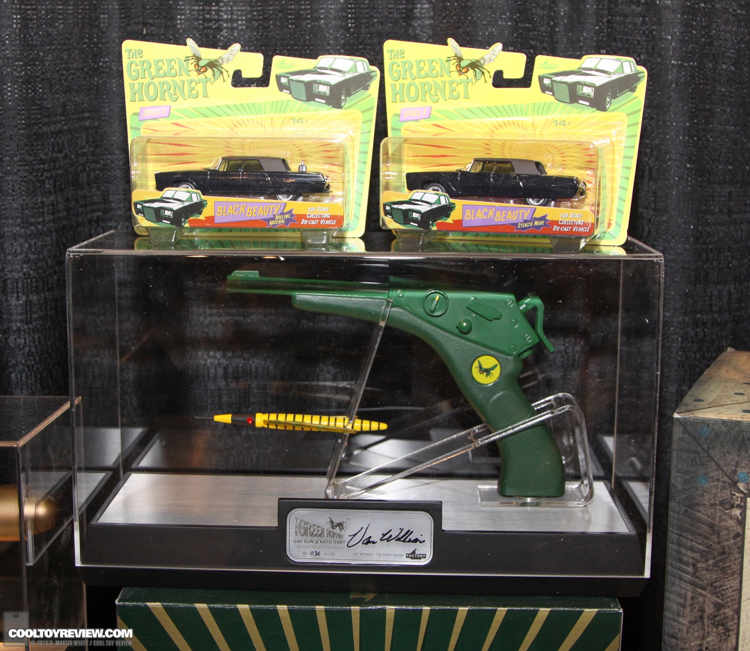 2013_International_Toy_Fair_Factory_Entertainment-60.jpg