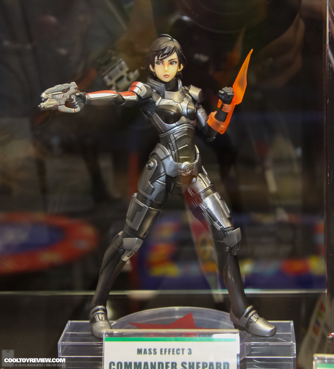 2013_International_Toy_Fair_Kotobukiya-44.jpg