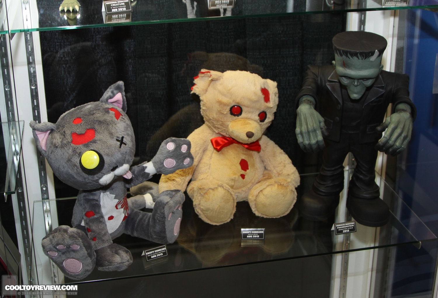 2013_International_Toy_Fair_Mezco_Toyz-06.jpg