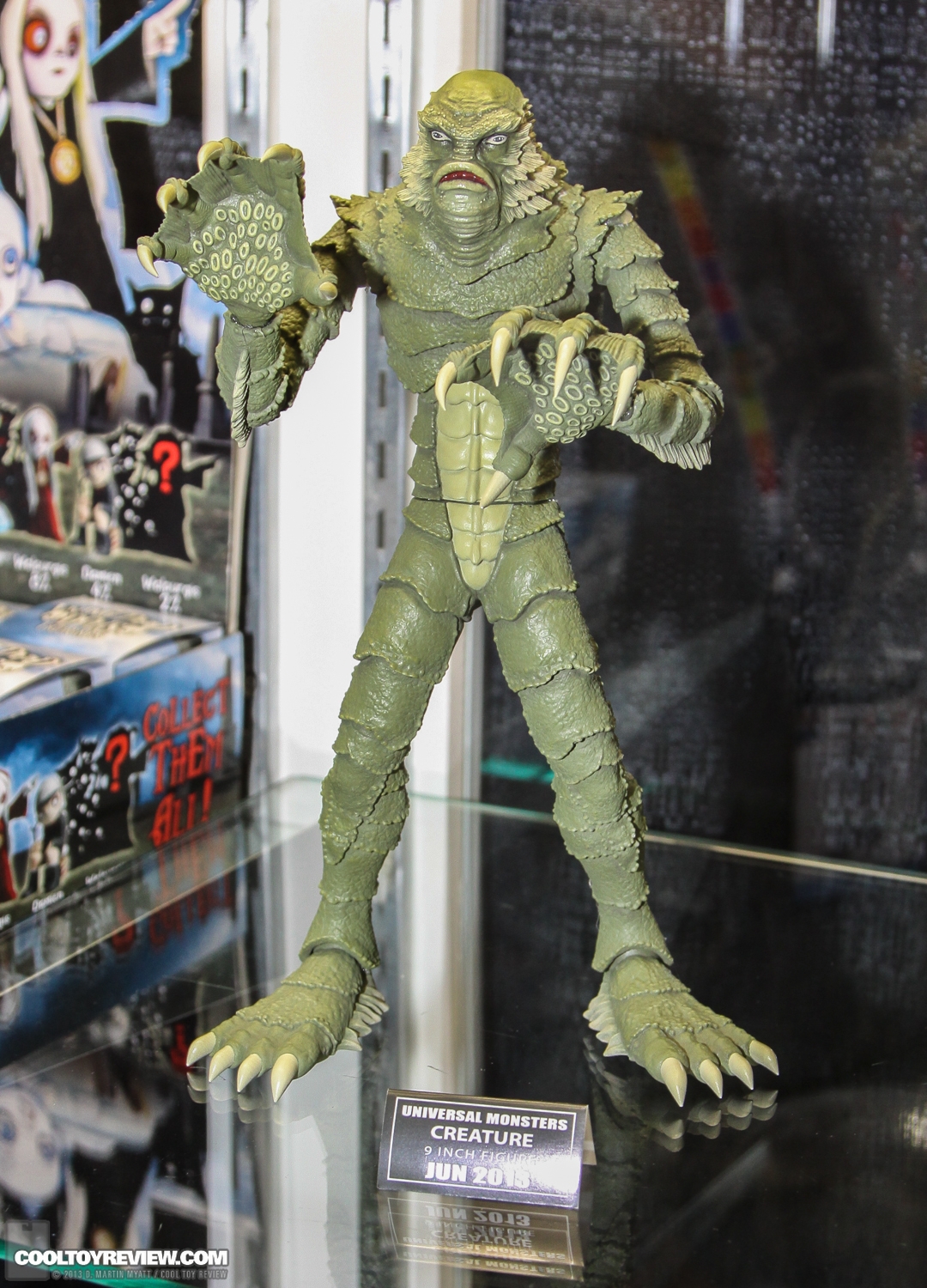 2013_International_Toy_Fair_Mezco_Toyz-23.jpg