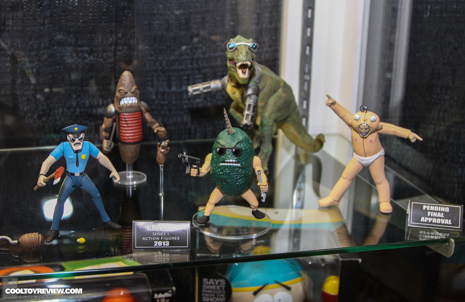 2013_International_Toy_Fair_Mezco_Toyz-77.jpg