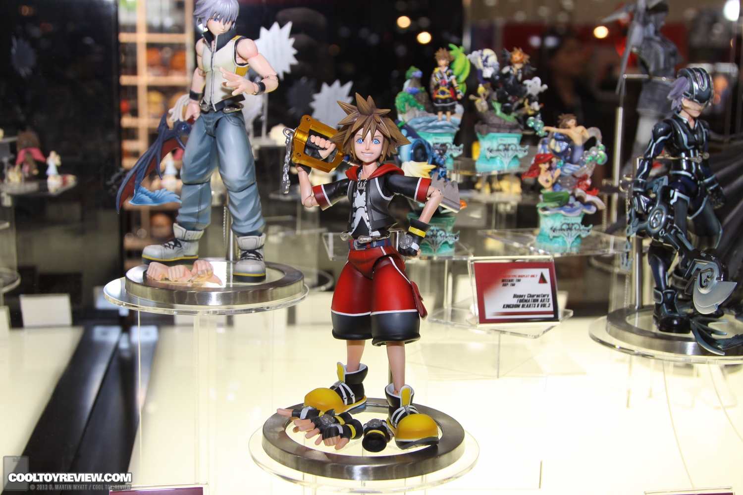 2013_International_Toy_Fair_Square_Enix-143.jpg