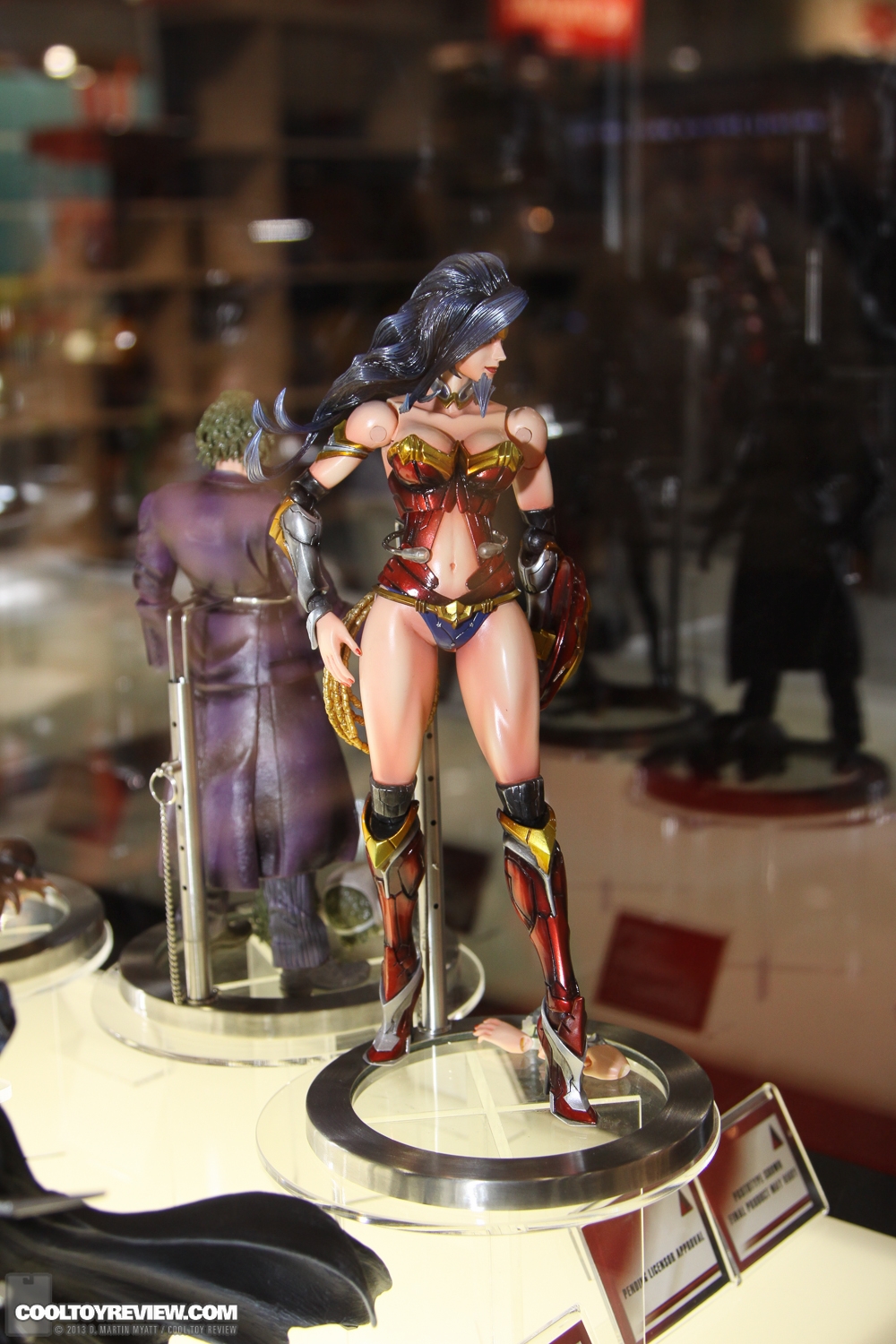 2013_International_Toy_Fair_Square_Enix-29.jpg