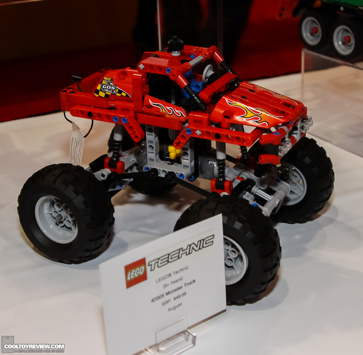 Hasbro_2013_International_Toy_Fair_LEGO-130.jpg