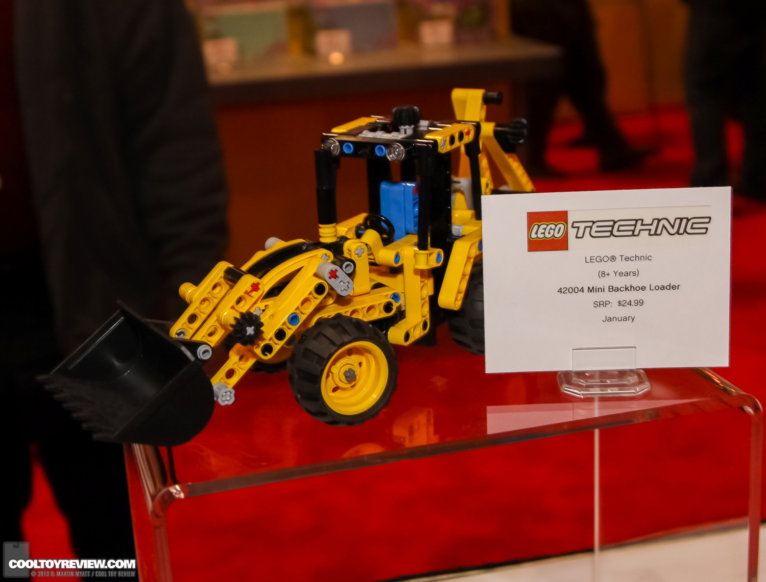 Hasbro_2013_International_Toy_Fair_LEGO-131.jpg