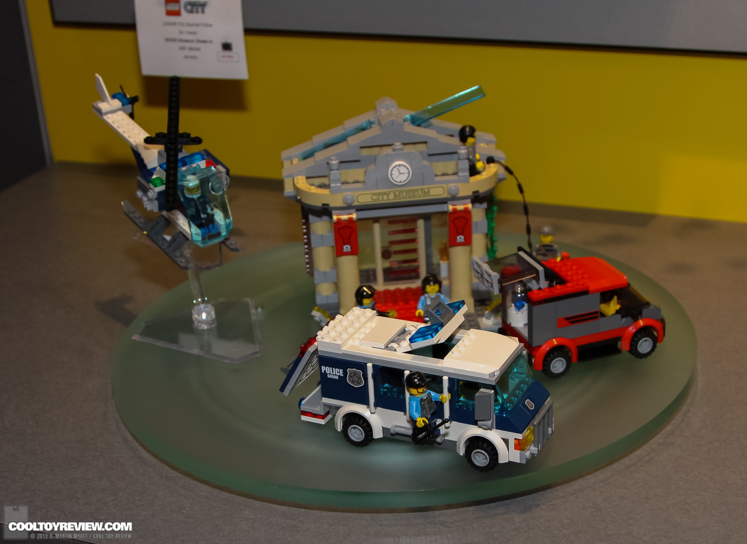 Hasbro_2013_International_Toy_Fair_LEGO-171.jpg