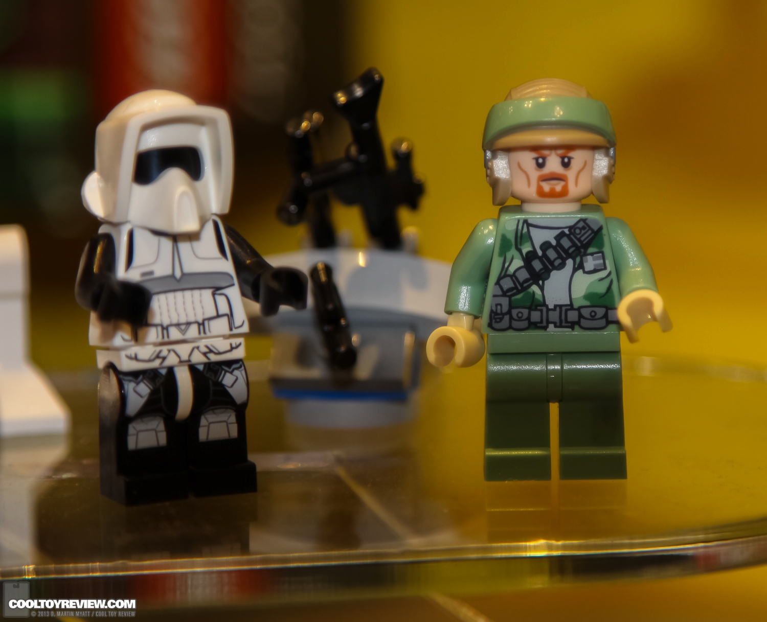 Hasbro_2013_International_Toy_Fair_LEGO-406.jpg