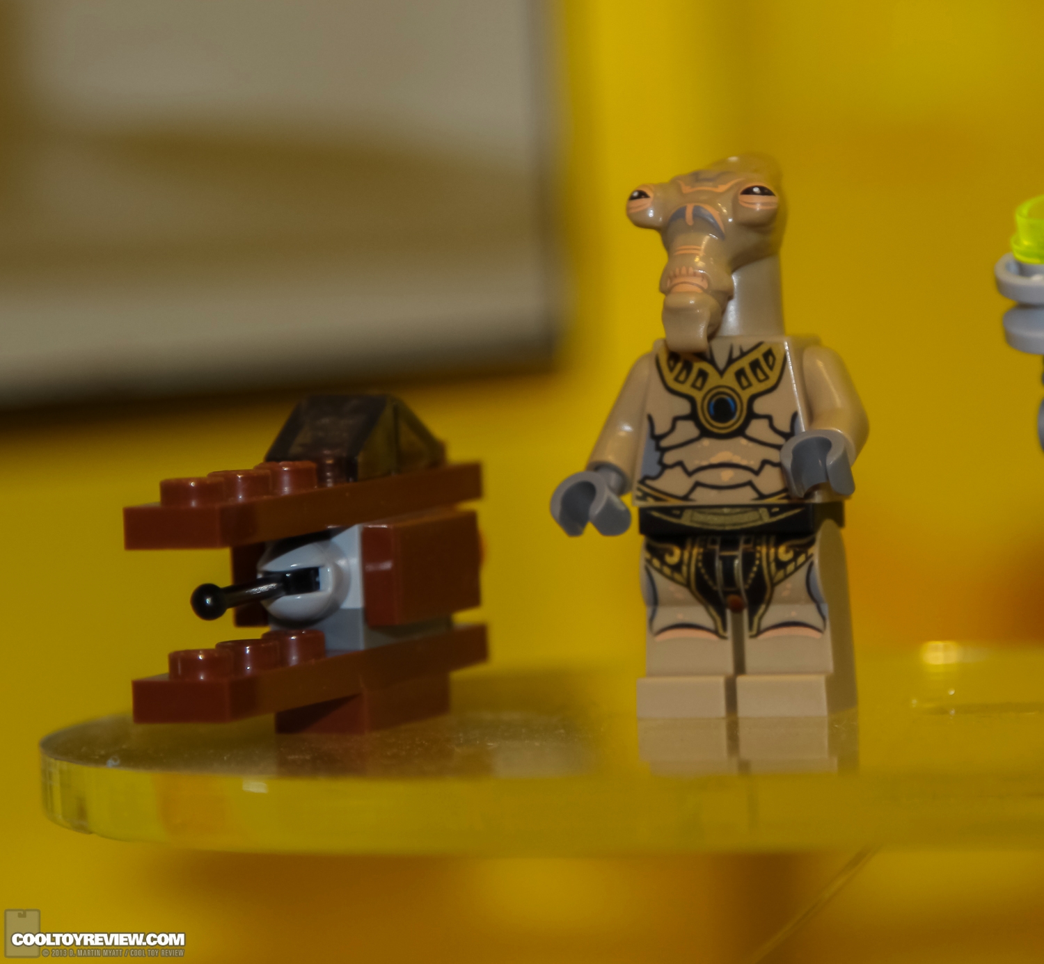 Hasbro_2013_International_Toy_Fair_LEGO-412.jpg