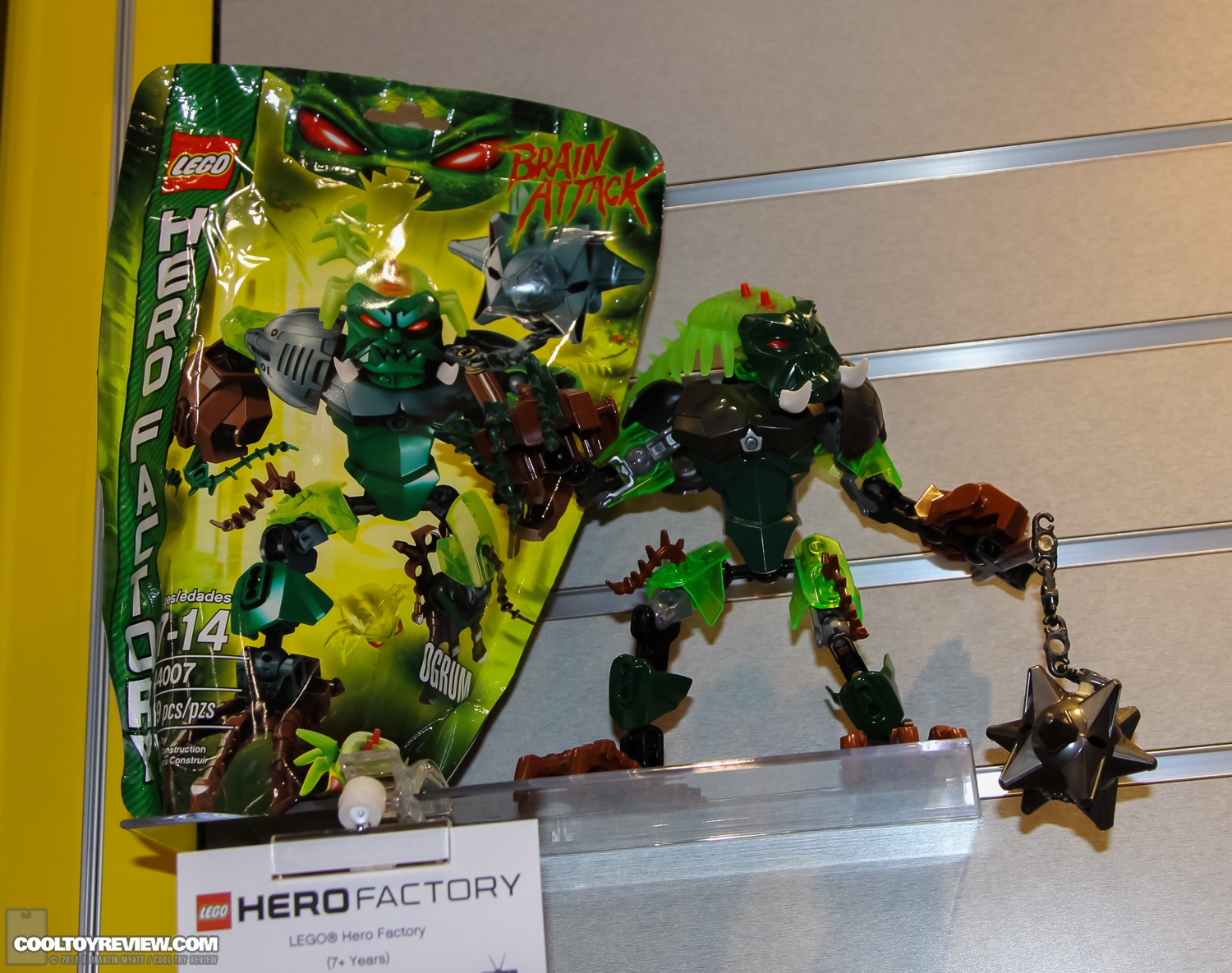 Hasbro_2013_International_Toy_Fair_LEGO-423.jpg