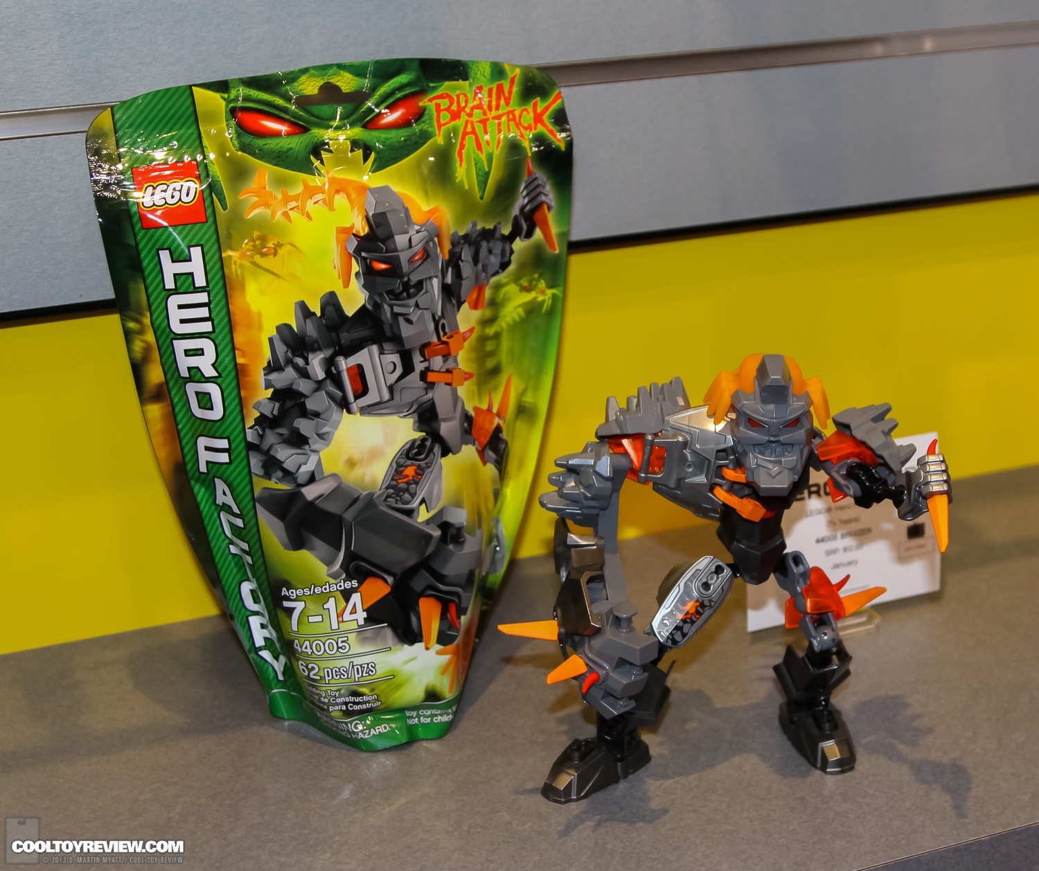 Hasbro_2013_International_Toy_Fair_LEGO-430.jpg