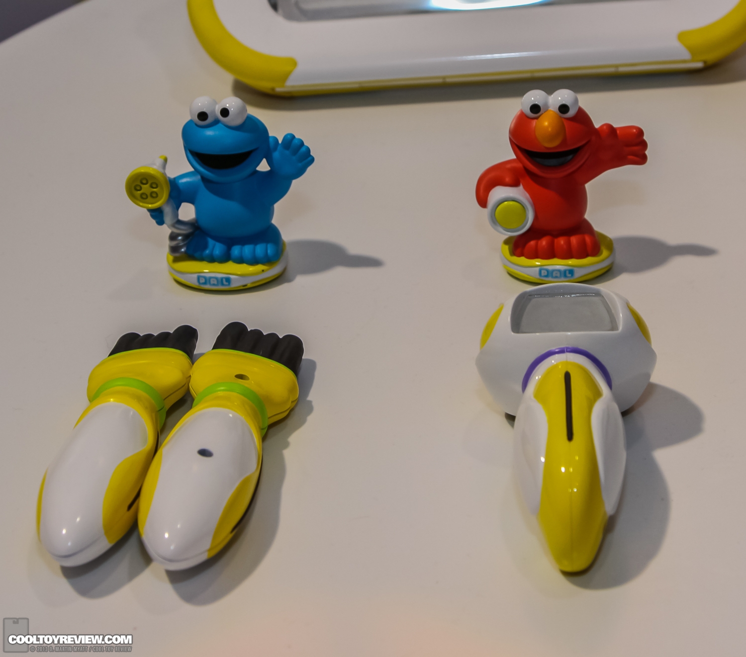 Hasbro_2013_International_Toy_Fair_Sesame_Street-03.jpg