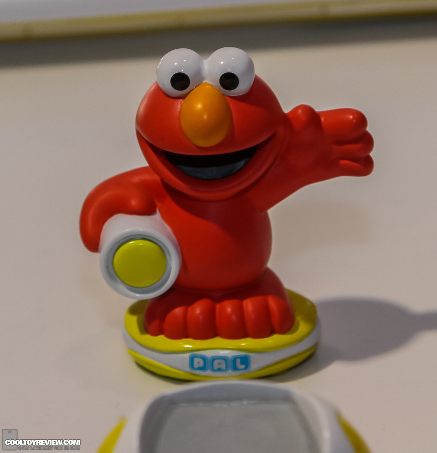 Hasbro_2013_International_Toy_Fair_Sesame_Street-05.jpg