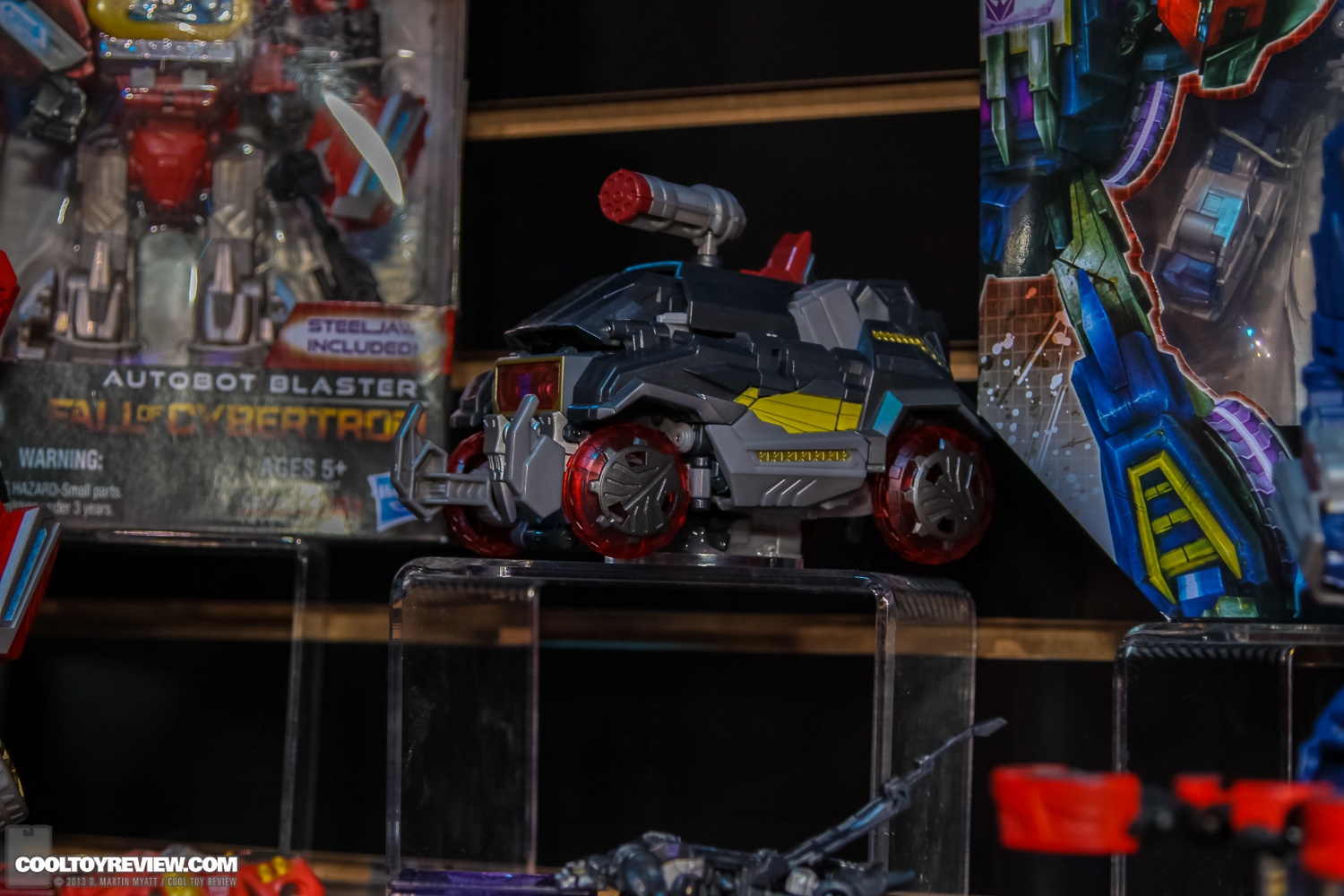 Hasbro_2013_International_Toy_Fair_Transformers-05.jpg