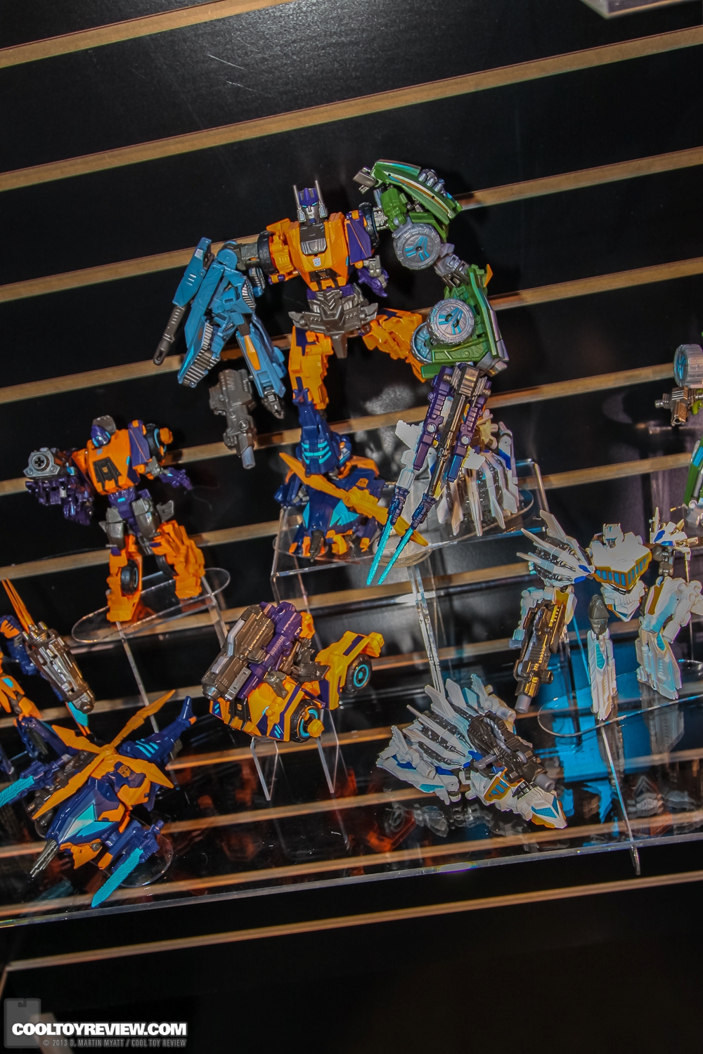 Hasbro_2013_International_Toy_Fair_Transformers-11.jpg