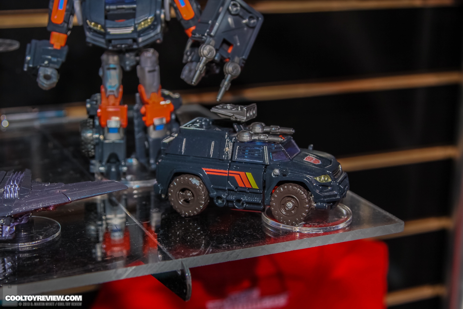 Hasbro_2013_International_Toy_Fair_Transformers-38.jpg