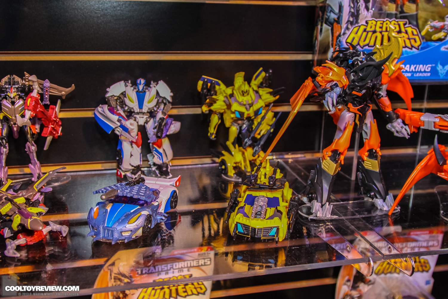 Hasbro_2013_International_Toy_Fair_Transformers-60.jpg