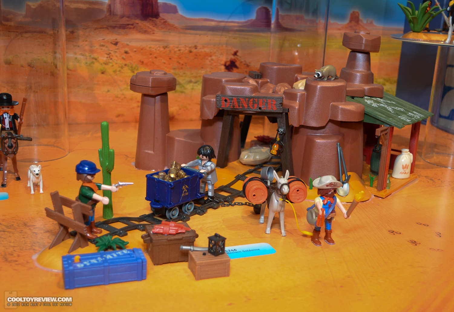 Toy-Fair-2013_Playmobil-08.JPG