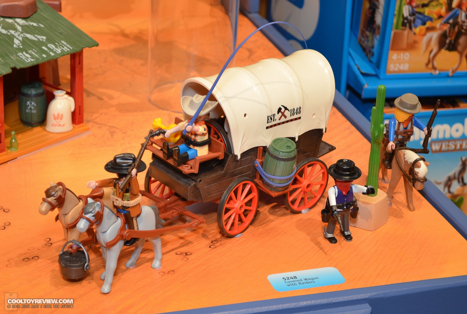 Toy-Fair-2013_Playmobil-09.JPG