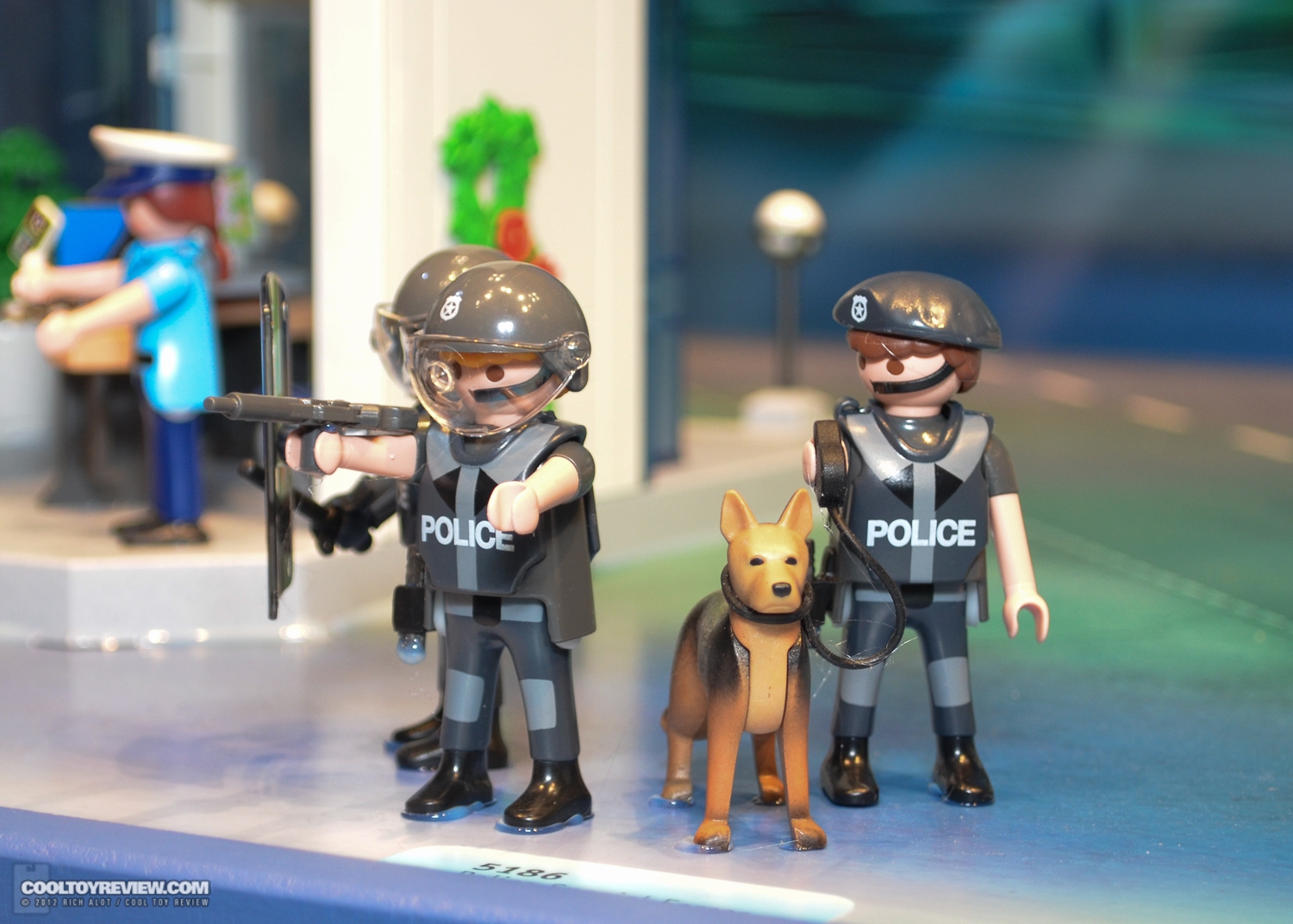 Toy-Fair-2013_Playmobil-29.JPG