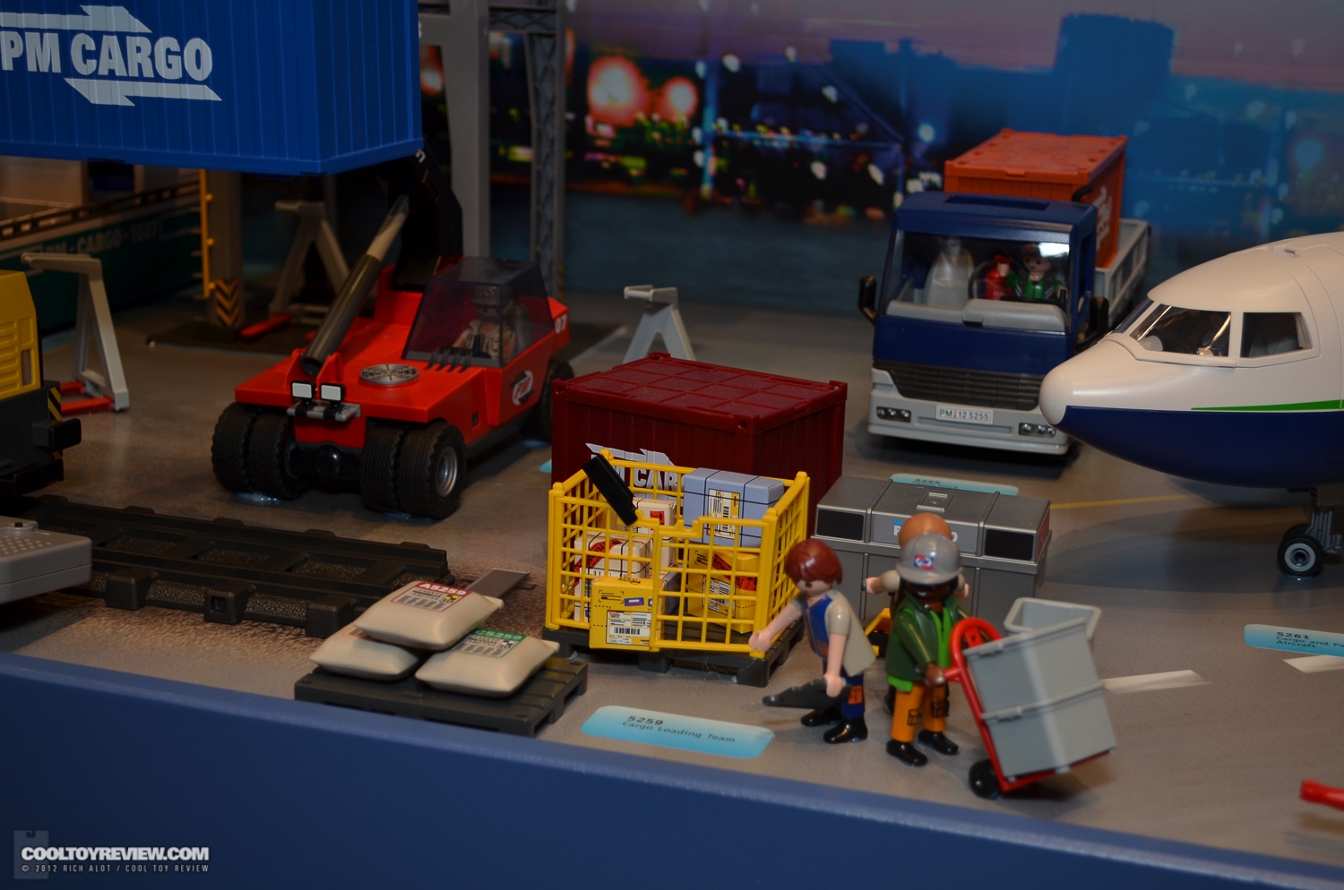 Toy-Fair-2013_Playmobil-68.JPG