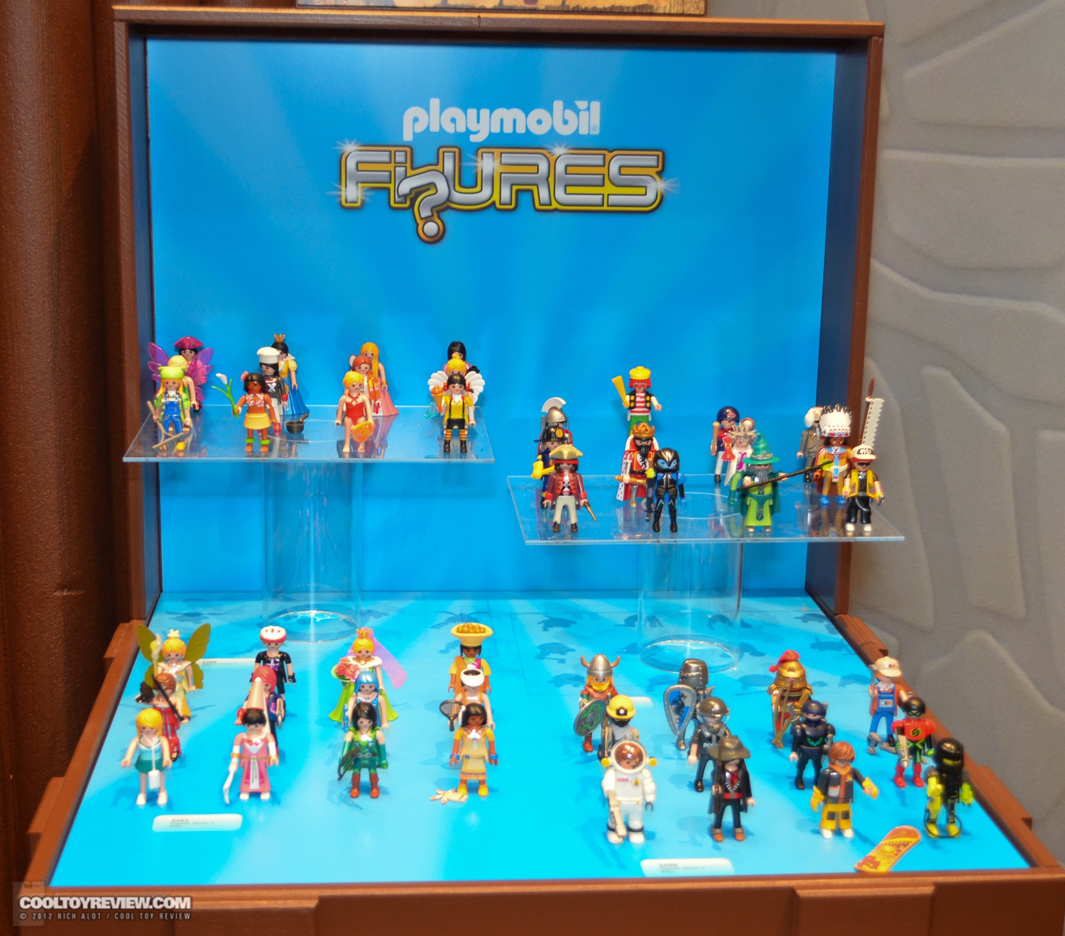 Toy-Fair-2013_Playmobil-76.JPG