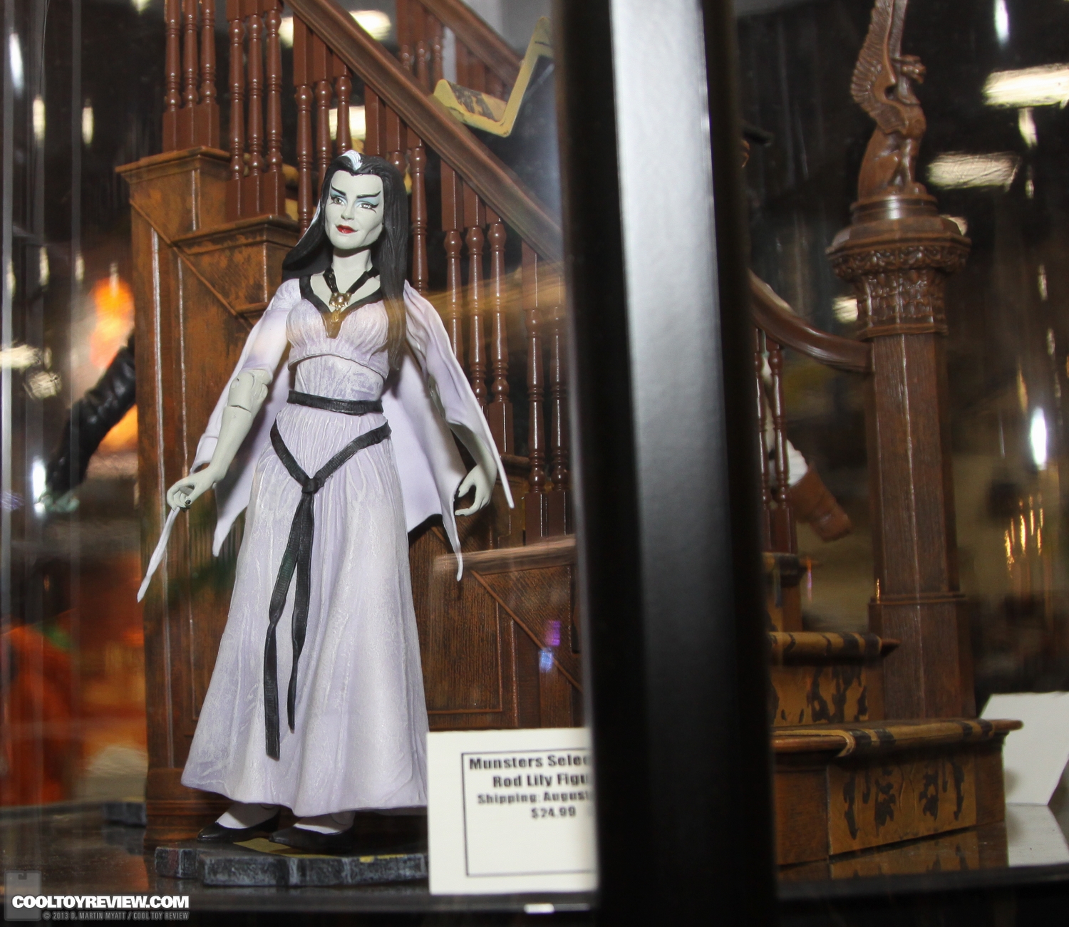 SDCC_2013_Diamond_Select_Toys_Friday-008.jpg