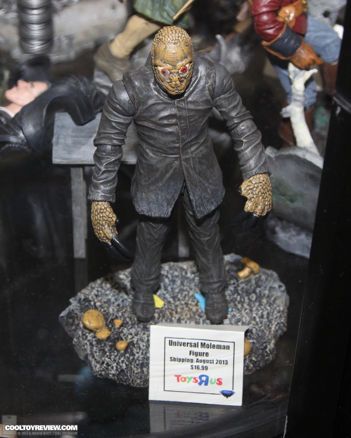 SDCC_2013_Diamond_Select_Toys_Friday-011.jpg