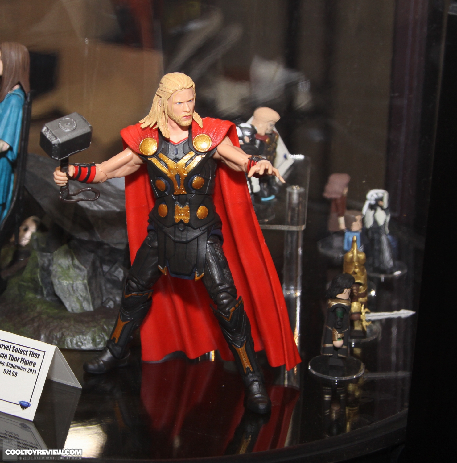 SDCC_2013_Diamond_Select_Toys_Friday-015.jpg