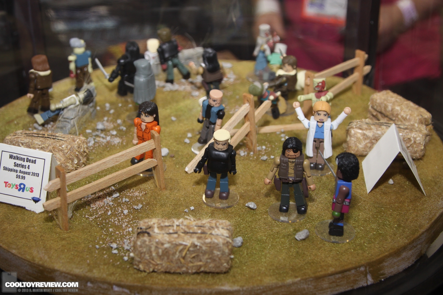 SDCC_2013_Diamond_Select_Toys_Friday-024.jpg