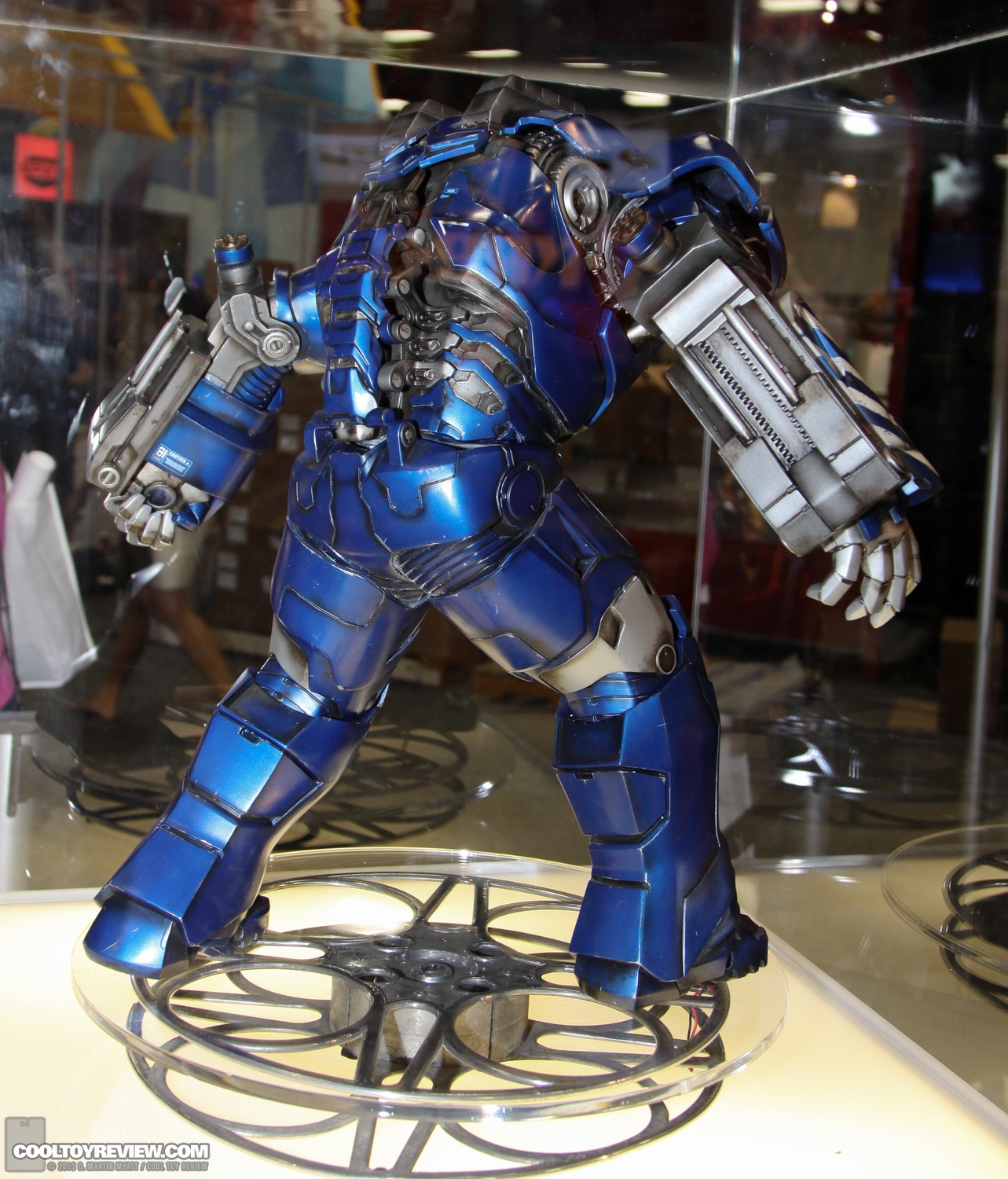 SDCC_2013_Gentle_Giant_Ltd_Wed-049.jpg