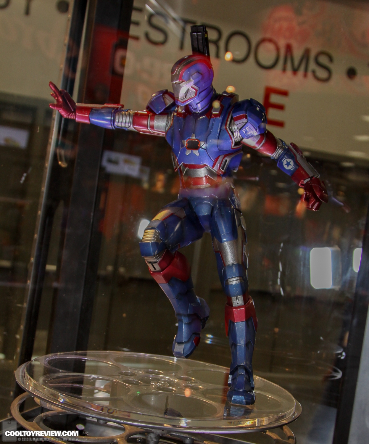 SDCC_2013_Gentle_Giant_Ltd_Wed-097.jpg