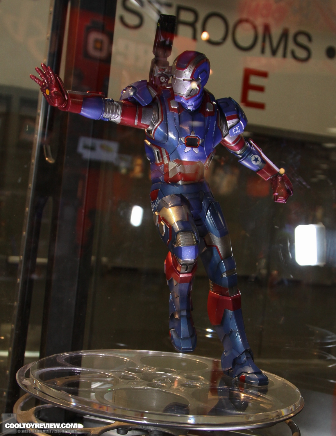 SDCC_2013_Gentle_Giant_Ltd_Wed-098.jpg