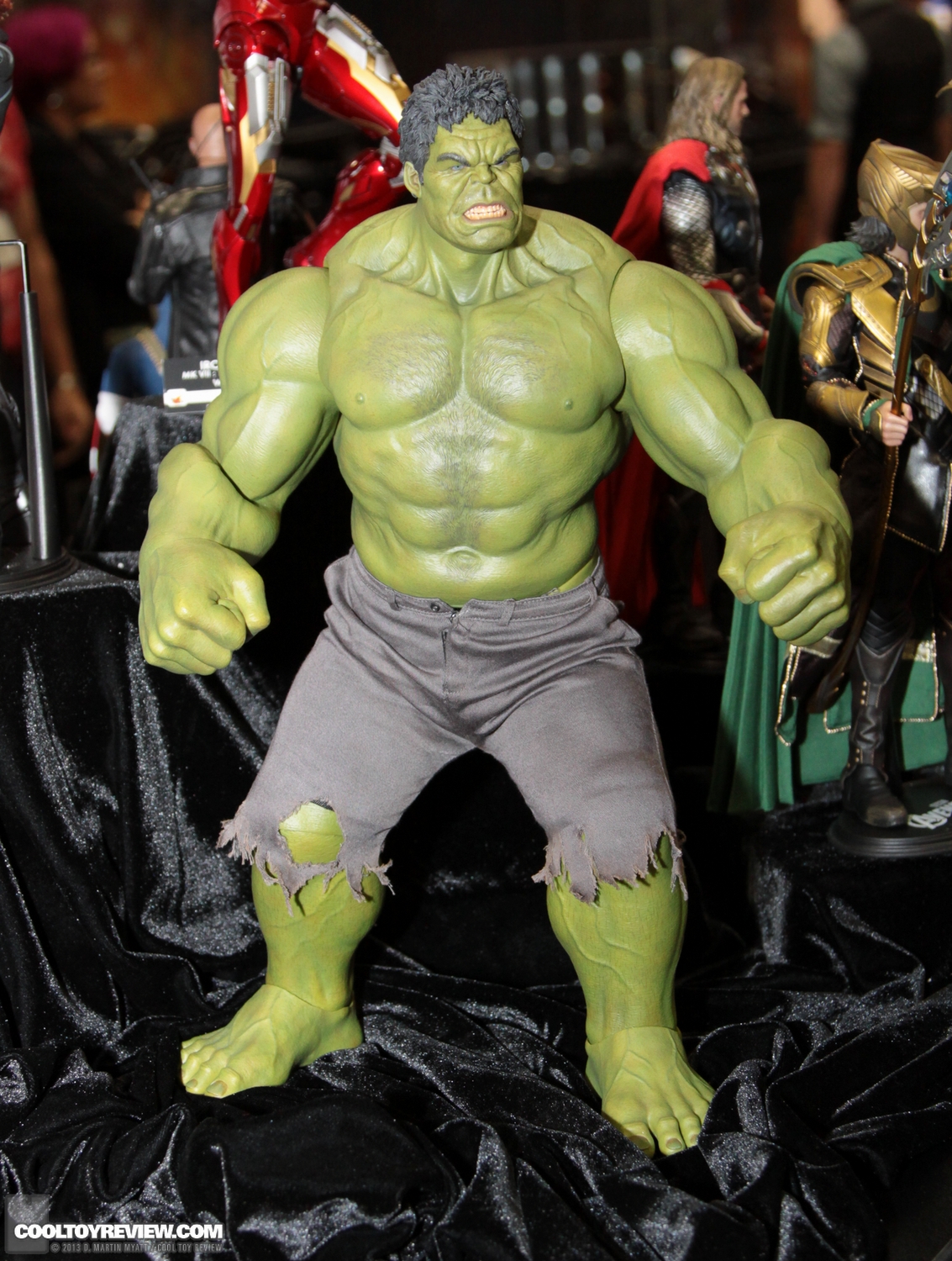 SDCC_2013_Hot_Toys_Thursday-002.jpg