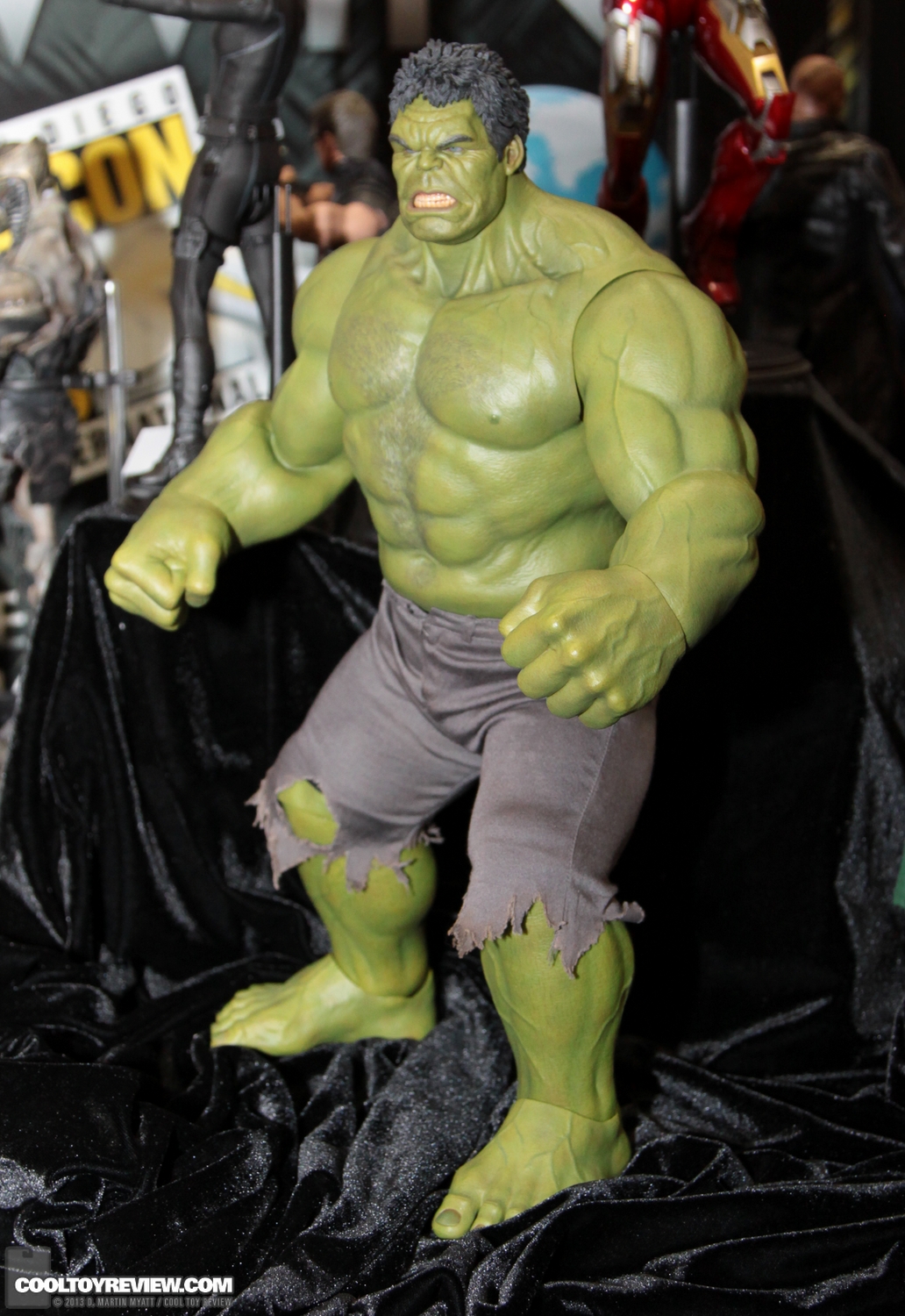 SDCC_2013_Hot_Toys_Thursday-003.jpg