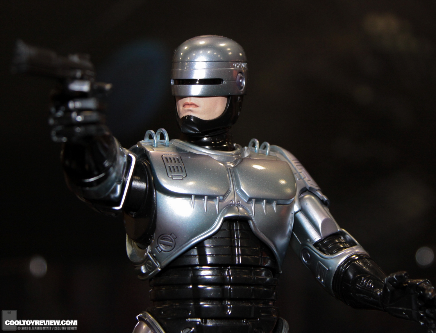 SDCC_2013_Hot_Toys_Thursday-041.jpg