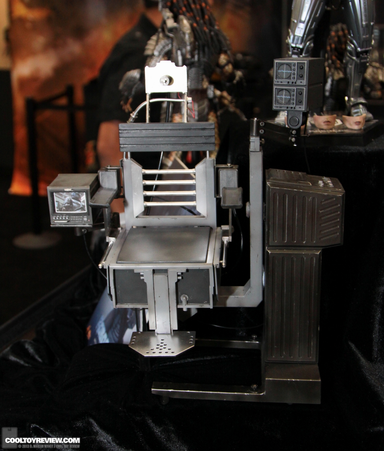 SDCC_2013_Hot_Toys_Thursday-043.jpg