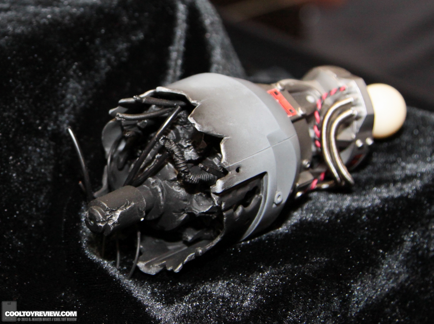 SDCC_2013_Hot_Toys_Thursday-048.jpg