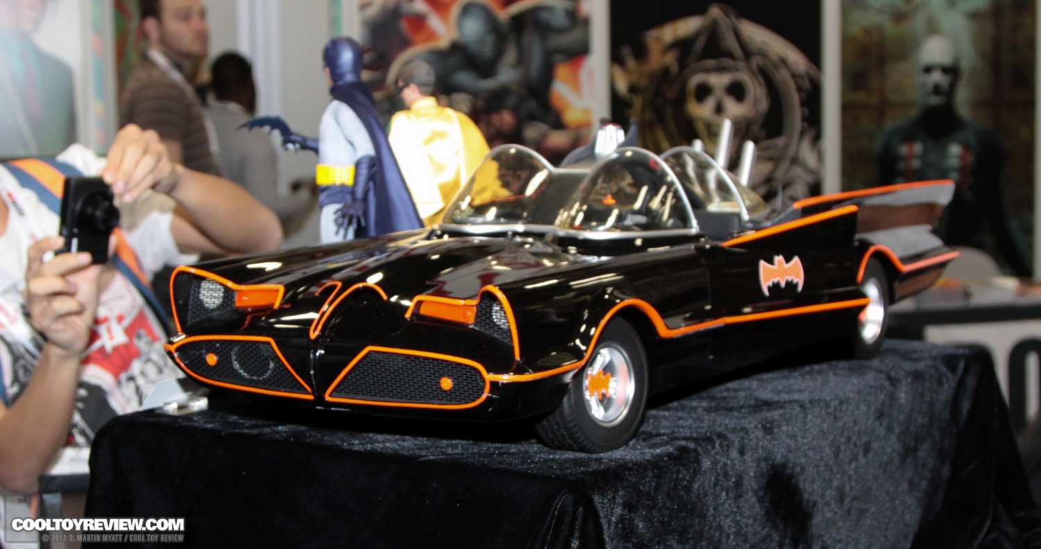 SDCC_2013_Hot_Toys_Thursday-083.jpg