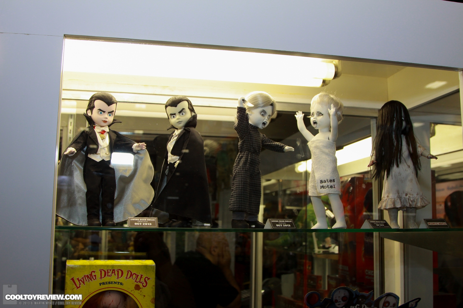 SDCC_2013_Mezco_Sunday-006.jpg